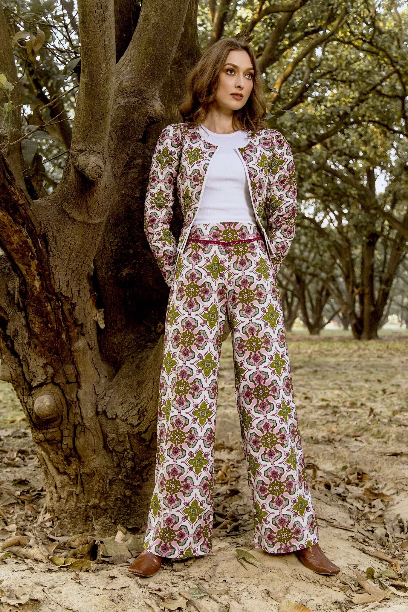 1737 Teresa Pants