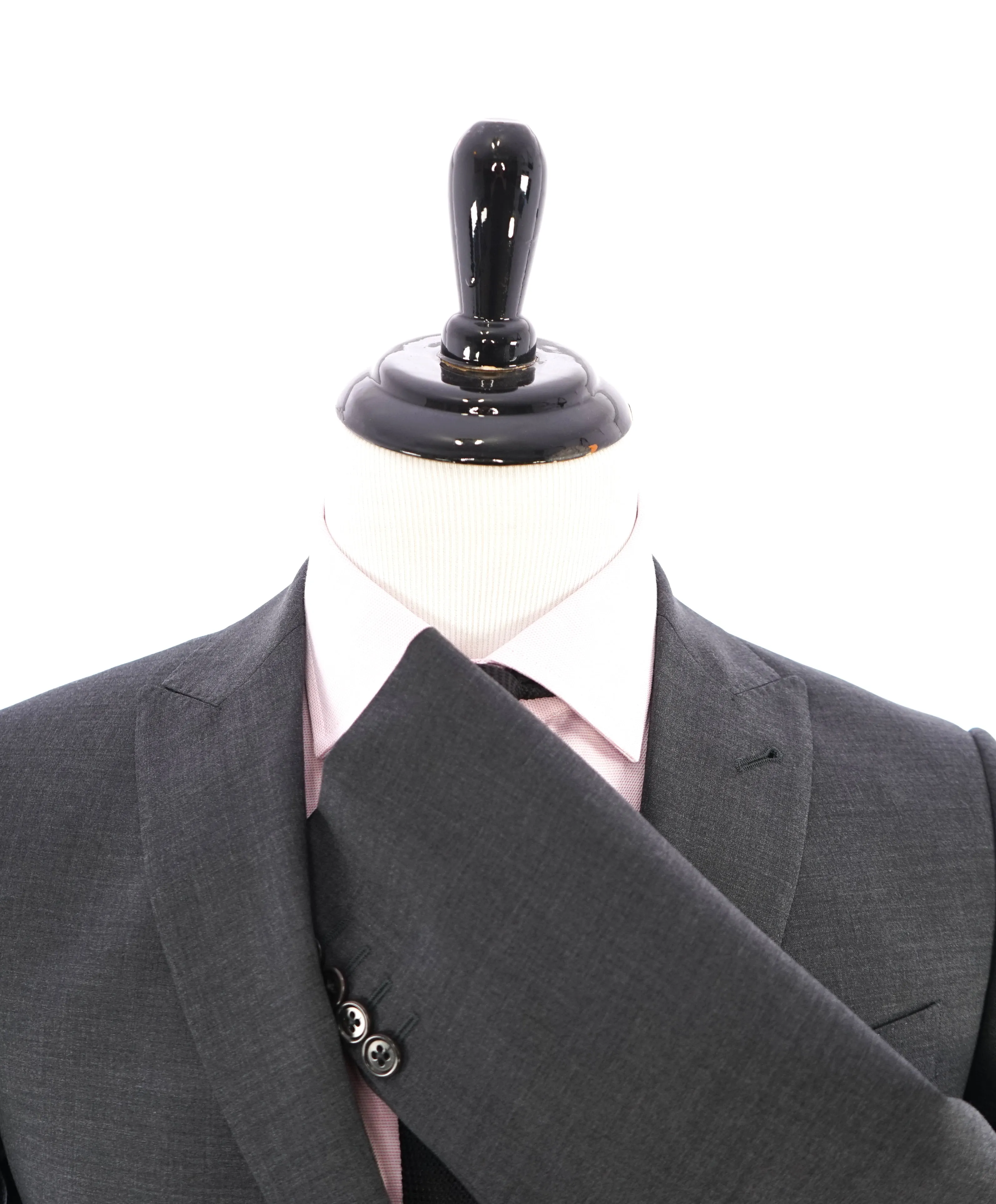 $1,895 ARMANI COLLEZIONI - Peak Lapel Charcoal Gray Suit "Slim Drop 8"-  38R