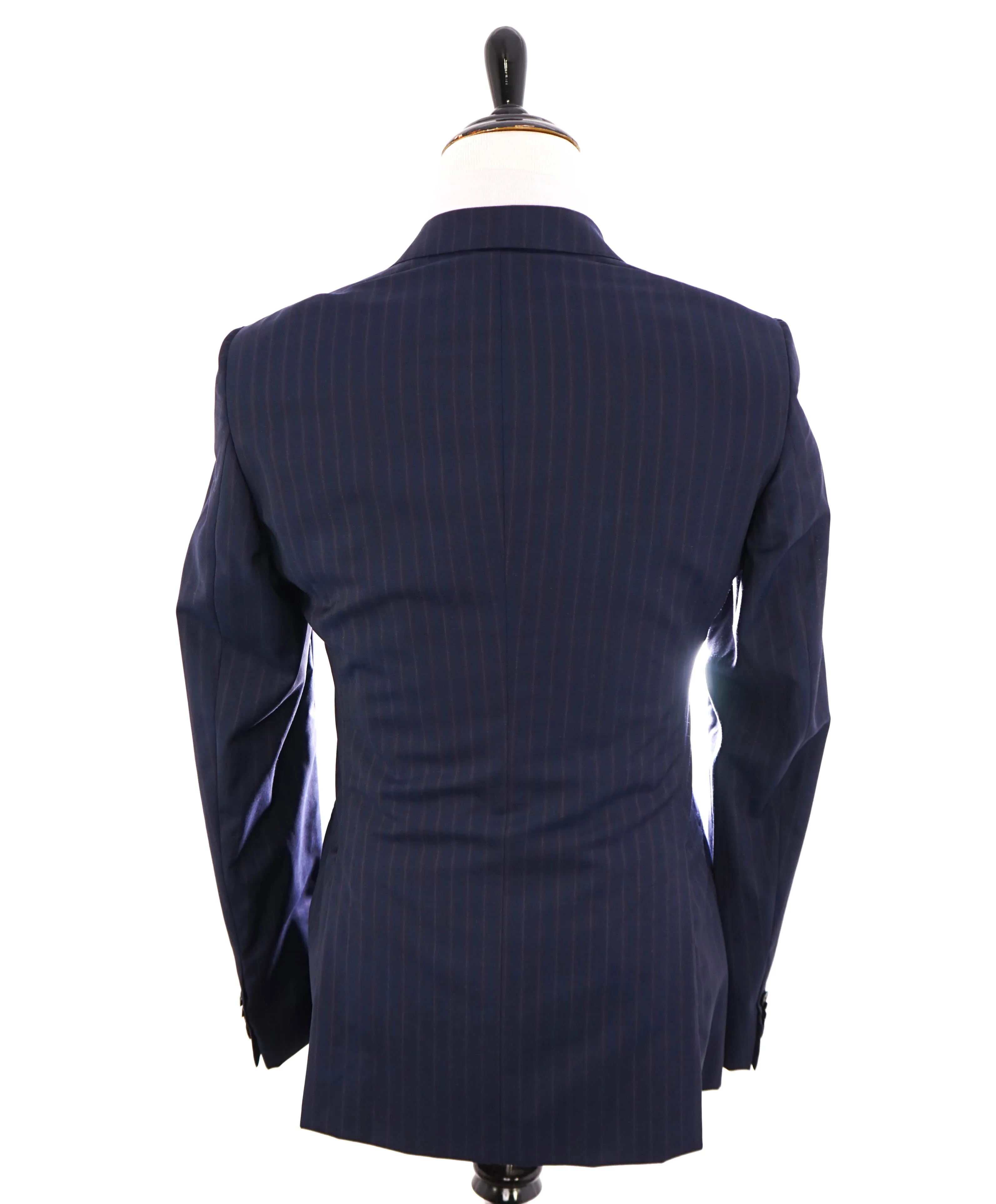 $1,895 ARMANI COLLEZIONI - “S Line” SLIM Red & Blue Rope Stripe PREMIUM Suit - 40L