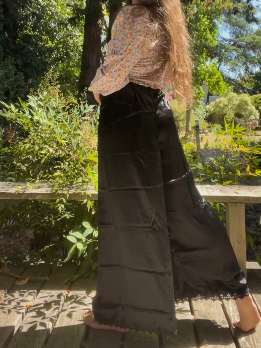 1940s Noir Satin Side Snap Wide Leg Eyelet Border Palazzo Pants