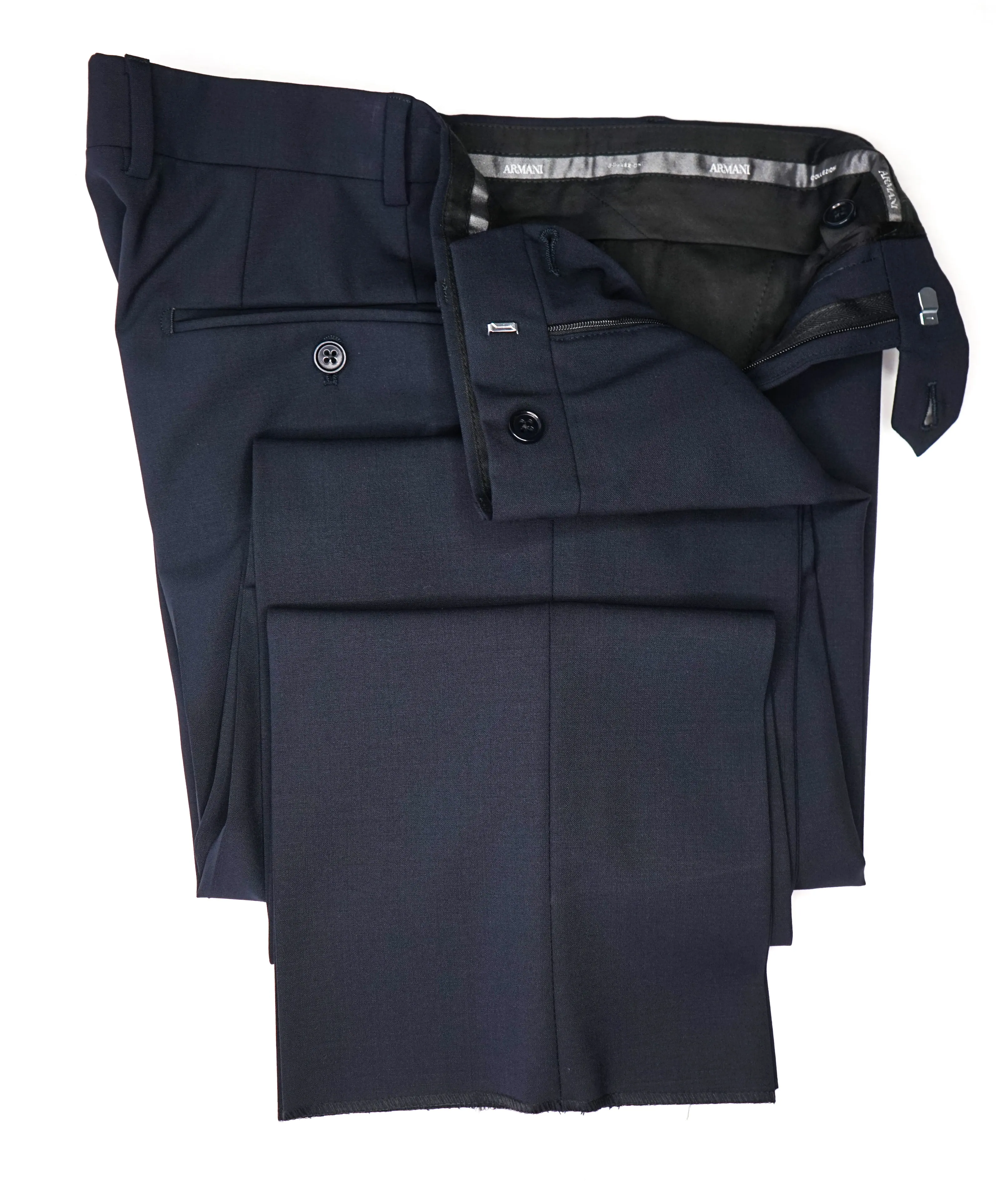 ARMANI COLLEZIONI - Navy 2-Button Notch Lapel "M Line" Slim Suit - 40R