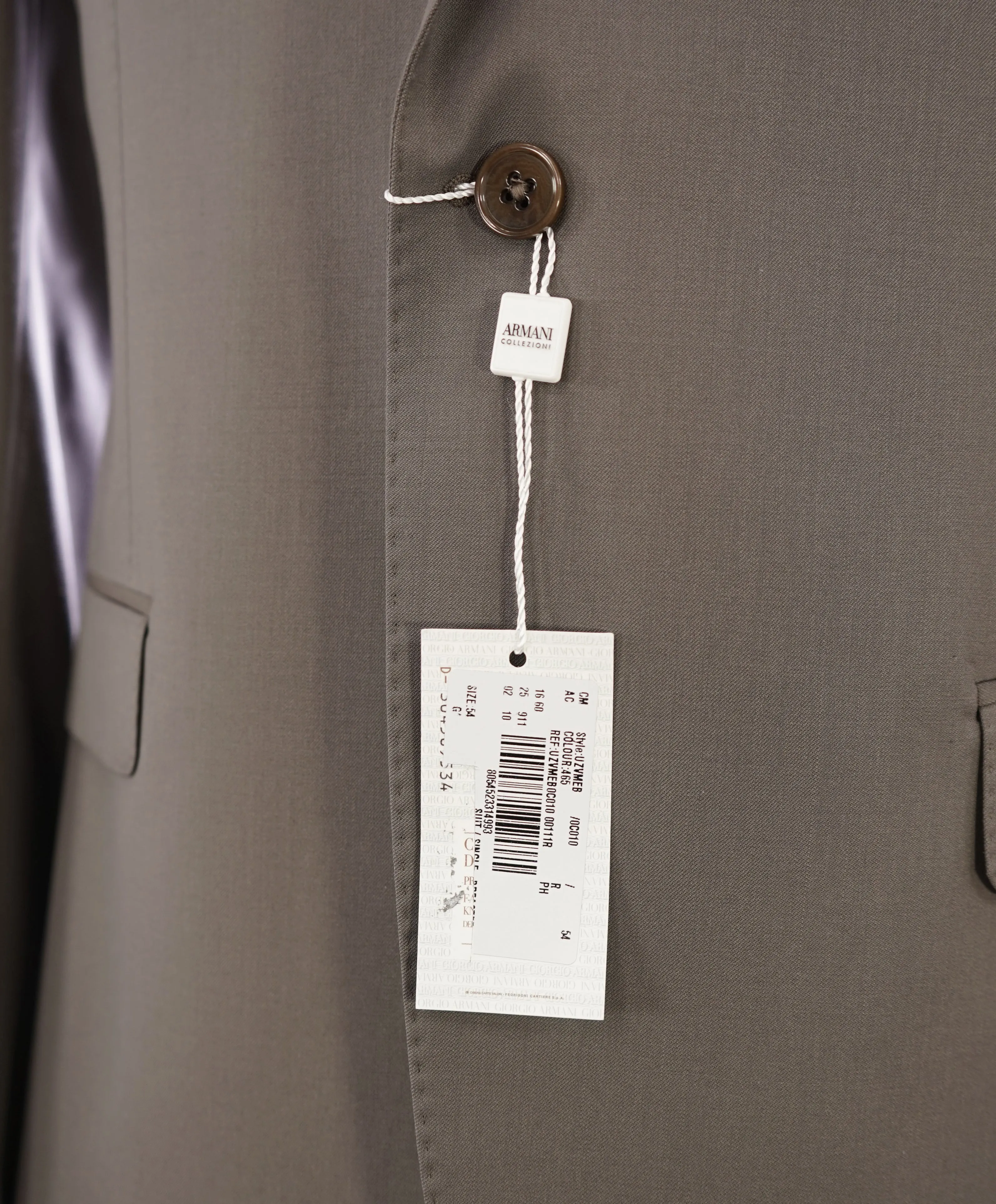 ARMANI COLLEZIONI - Slim 2-Button Notch Lapel Taupe Suit- 44R
