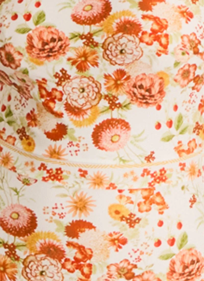 Carnation Bella Triangle