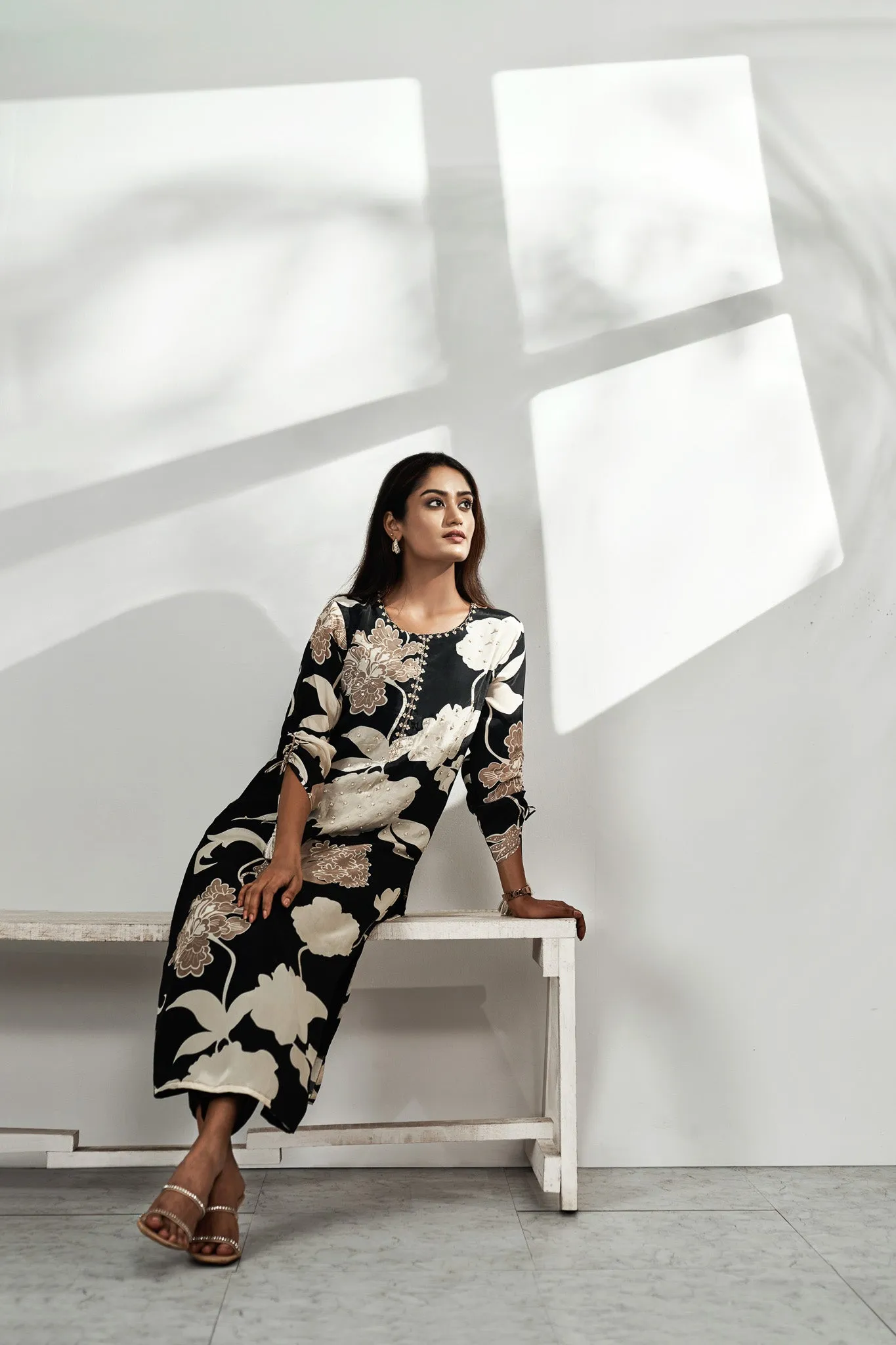 Cream Flower Print Kurta set