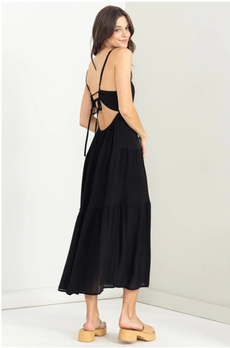 D132 TIE BACK MIDI DRESS