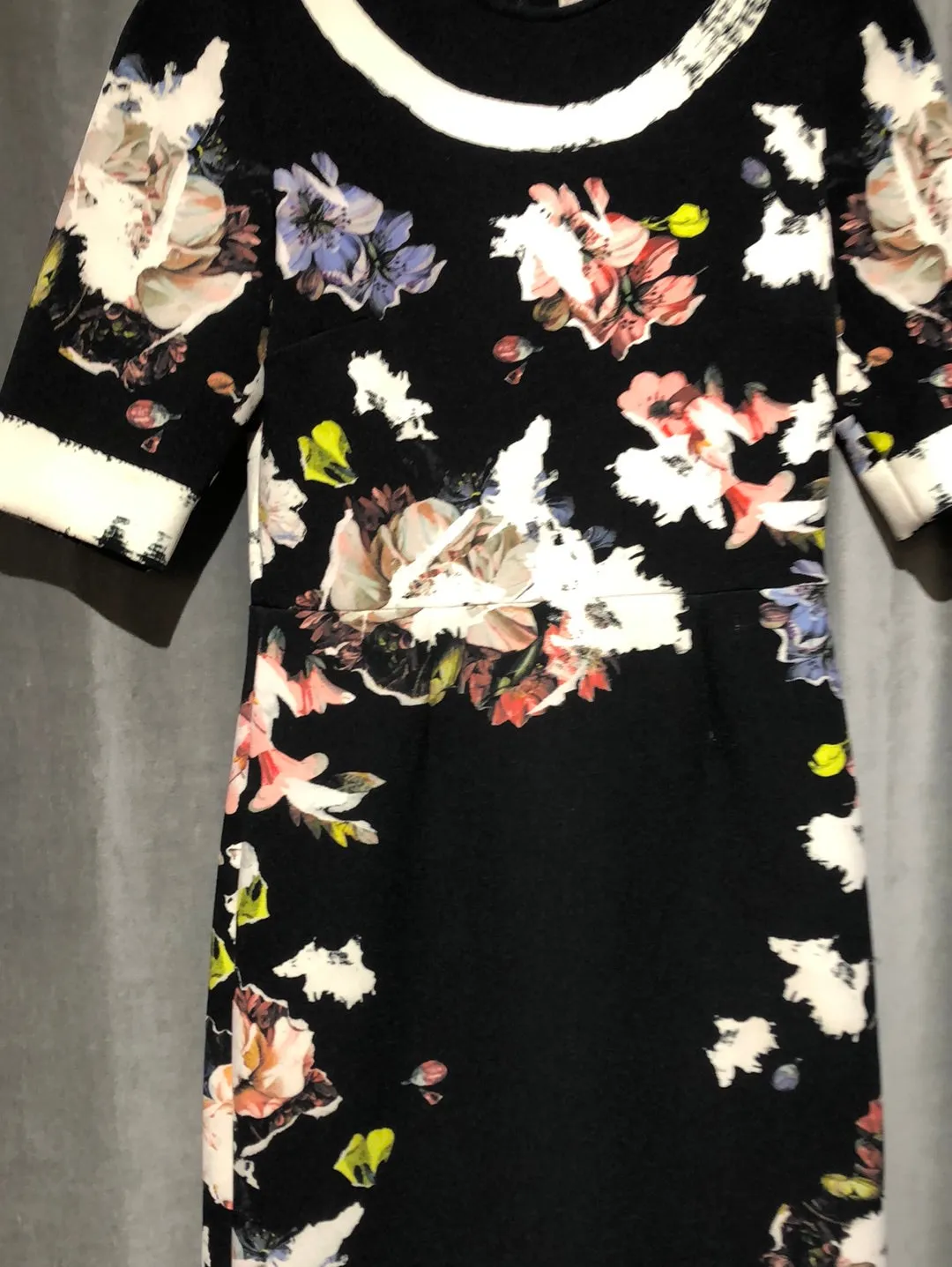 Erdem Long Short Sleeve Round Neck Straight Midi Dress