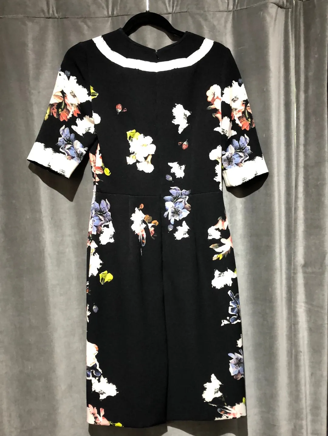 Erdem Long Short Sleeve Round Neck Straight Midi Dress