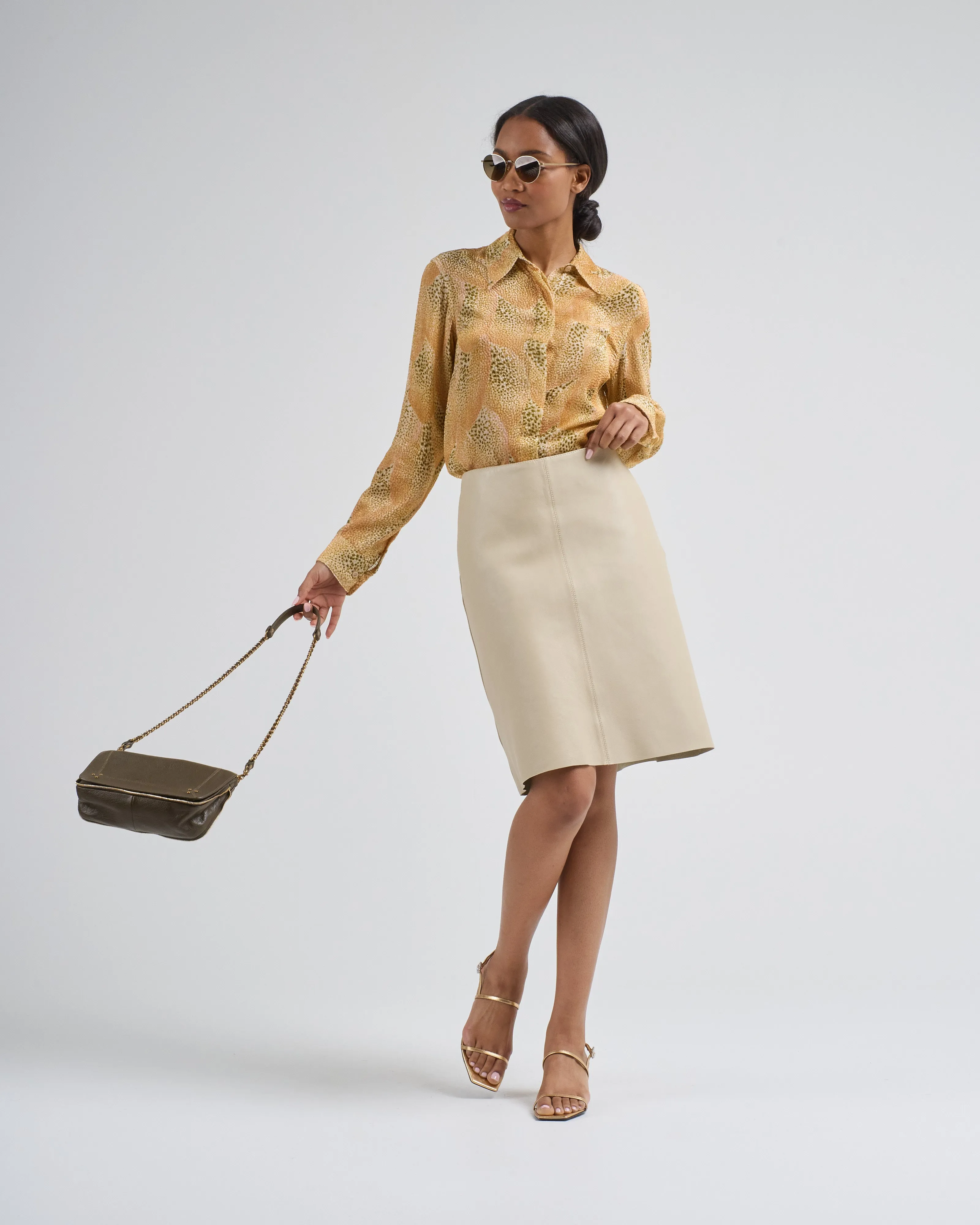 leather skirt