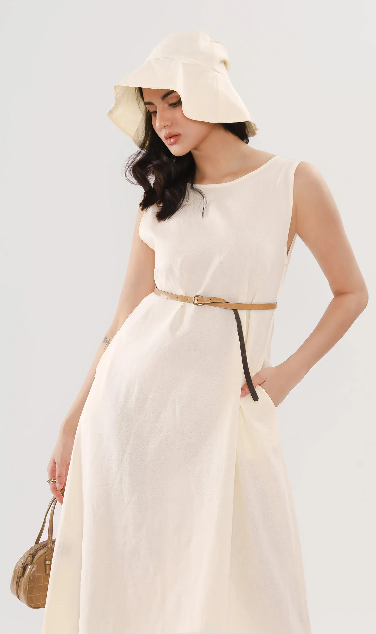 MAZIE Low-back Linen Midi Dress w/ Hat (Cream)