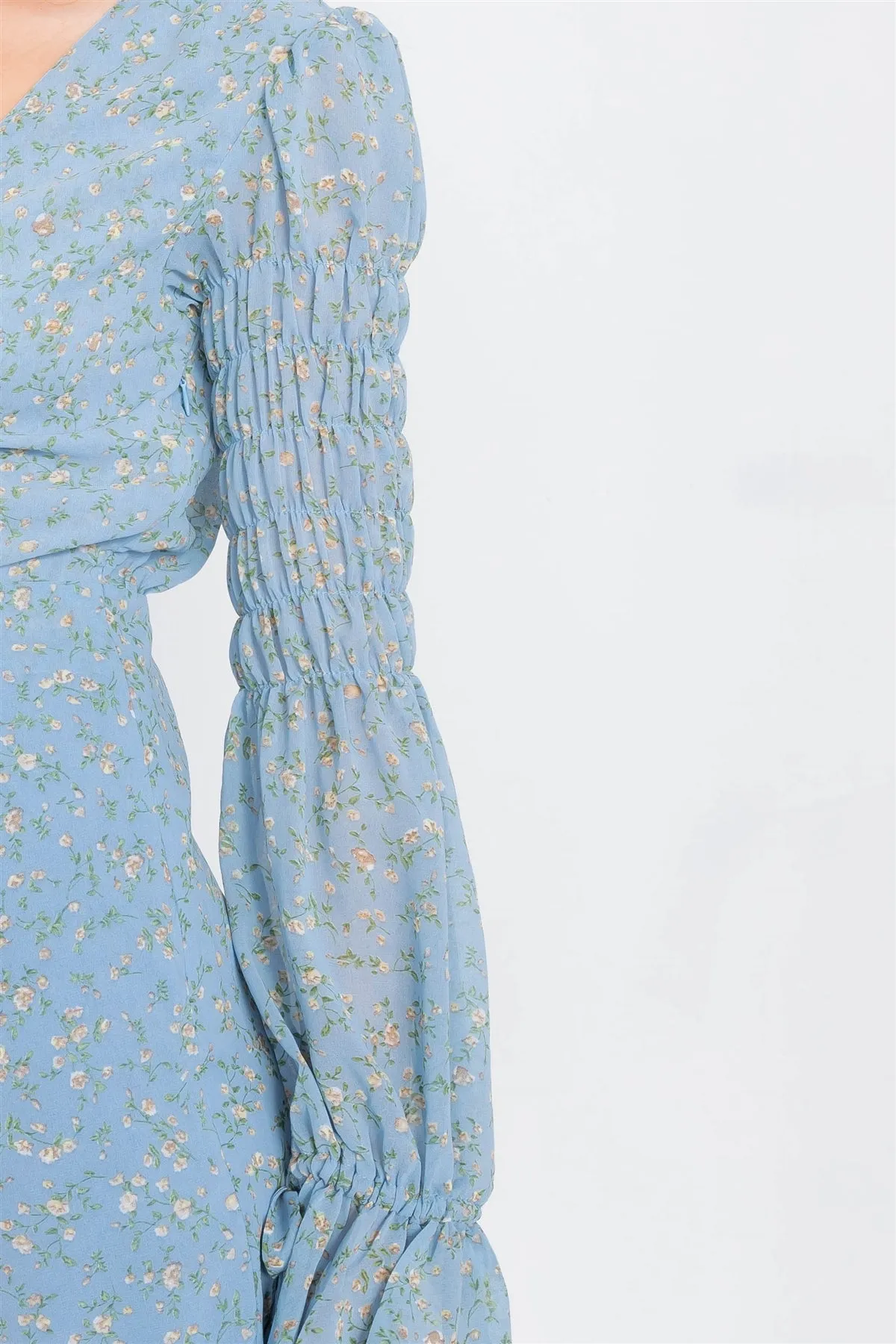 Minimalist Floral Tiered Cinched Puff Sleeve Midi Dress