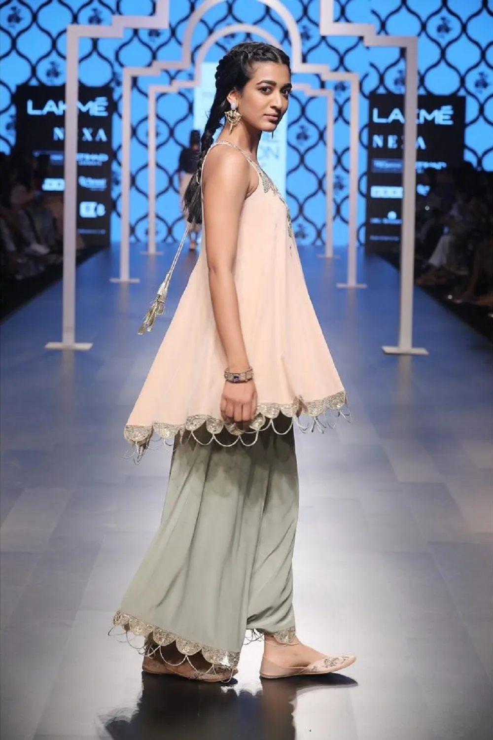 Nasim Blush Yoke Kurta
