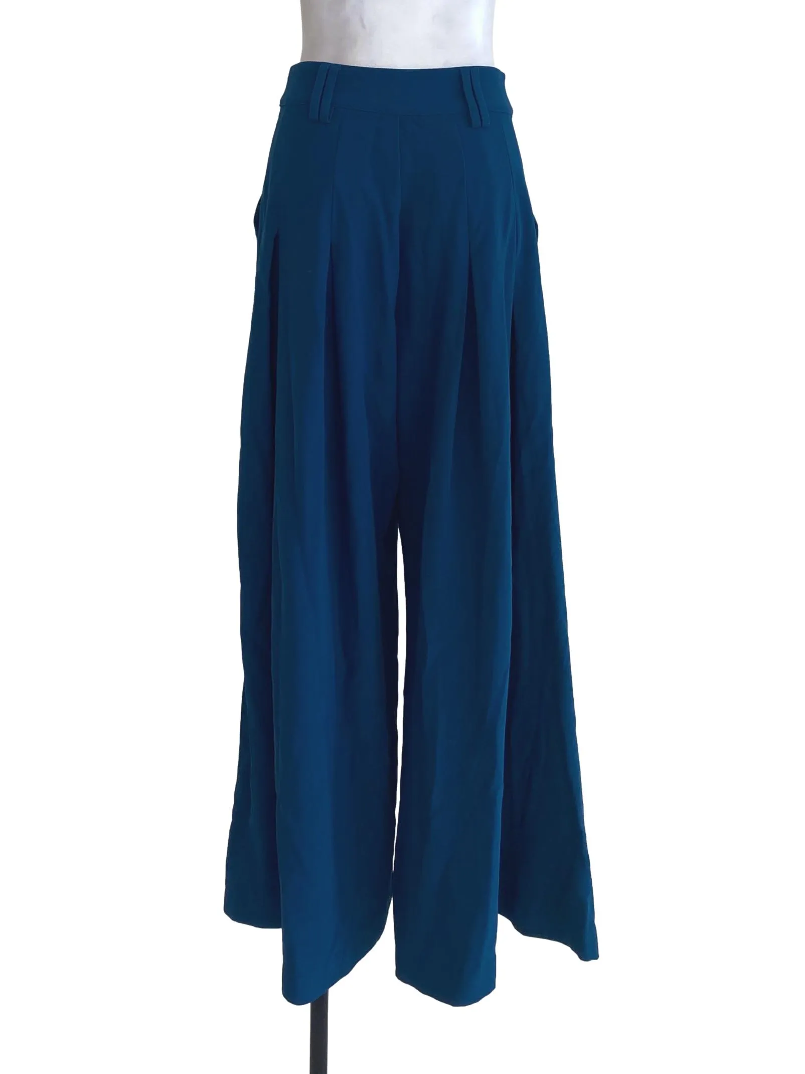 Peacock Plain Palazzo