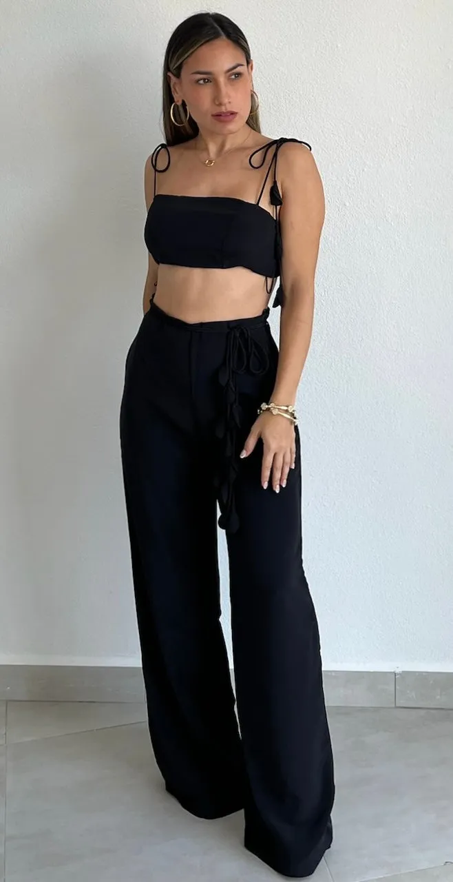 Phenomenal Style Black Two-Piece Set