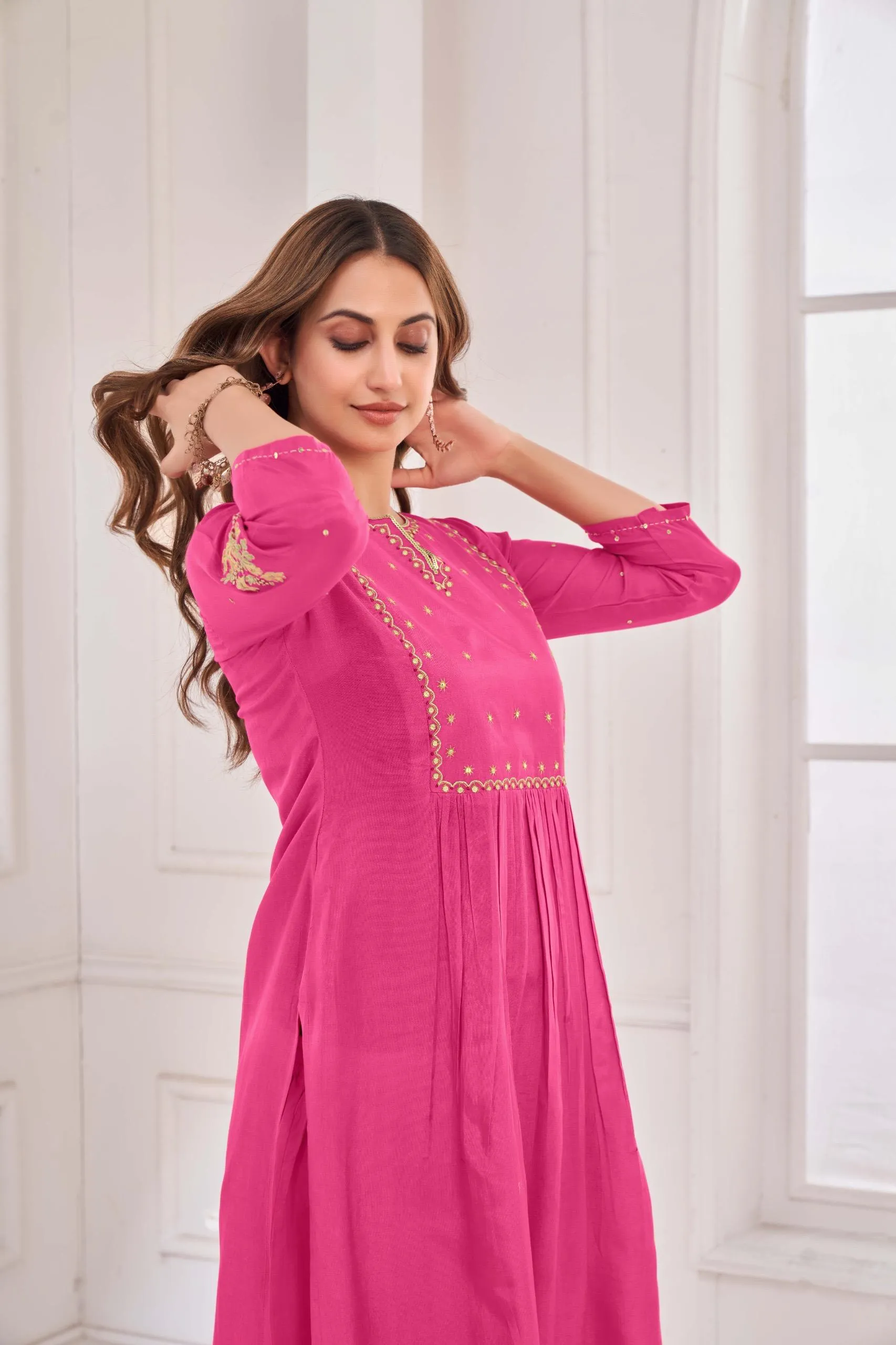 Pink Kurta Set with  Hand Pitta Work