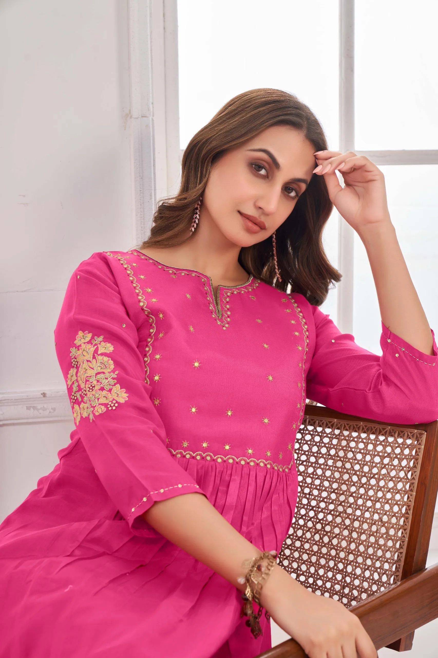 Pink Kurta Set with  Hand Pitta Work