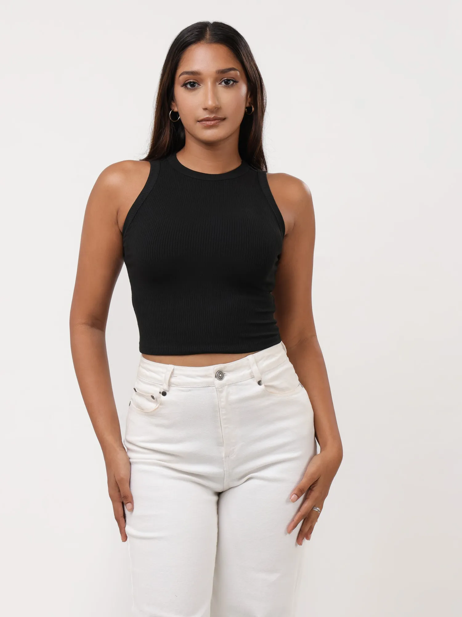 Riri Sleeveless Halter Neck Crop Top