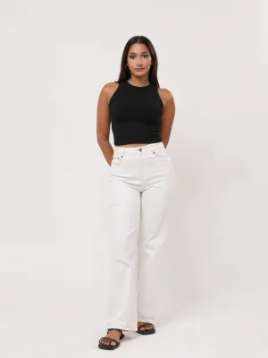 Riri Sleeveless Halter Neck Crop Top
