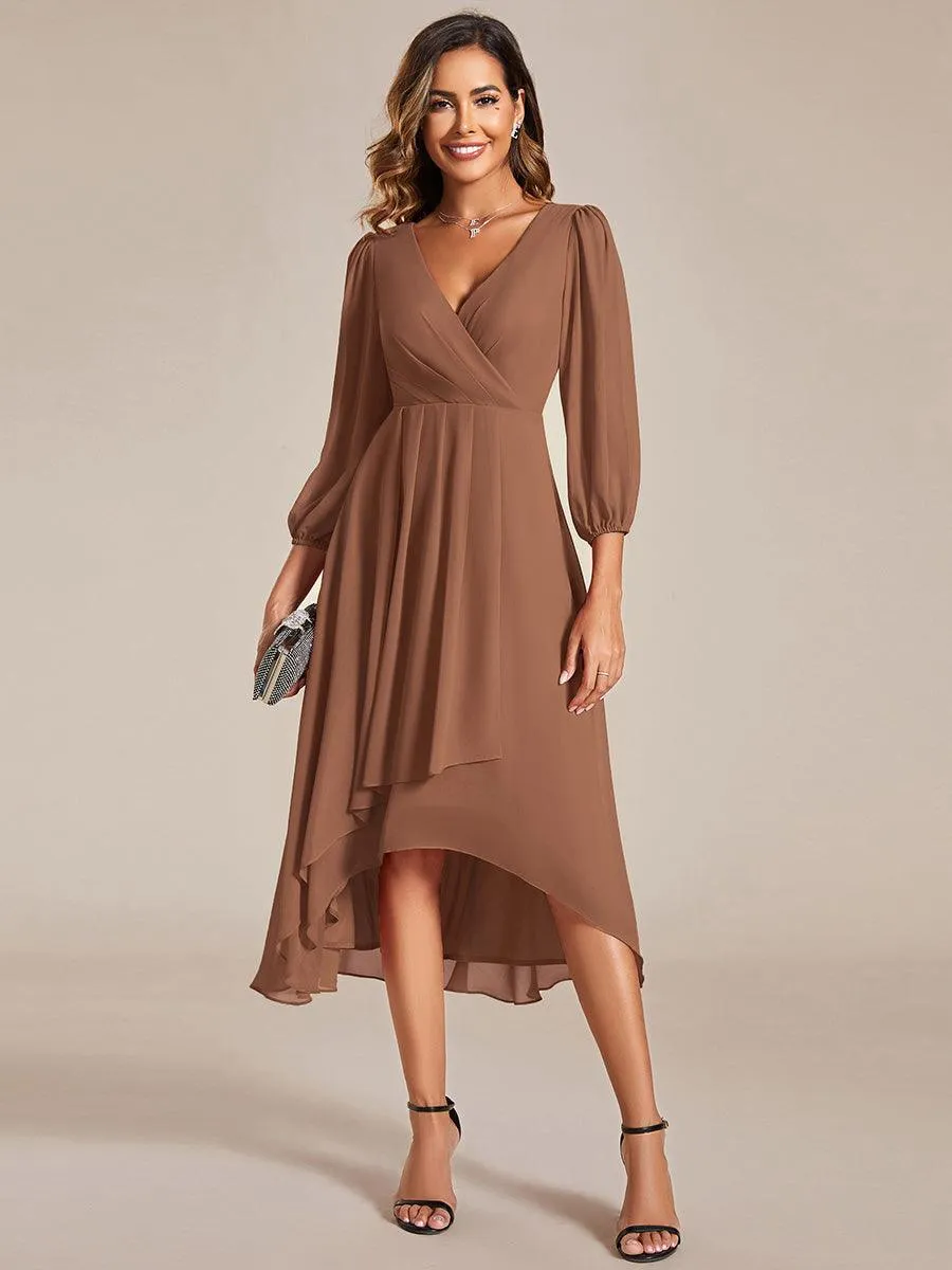 Robes de demoiselle d'honneur à manches longues et ourlet asymétrique