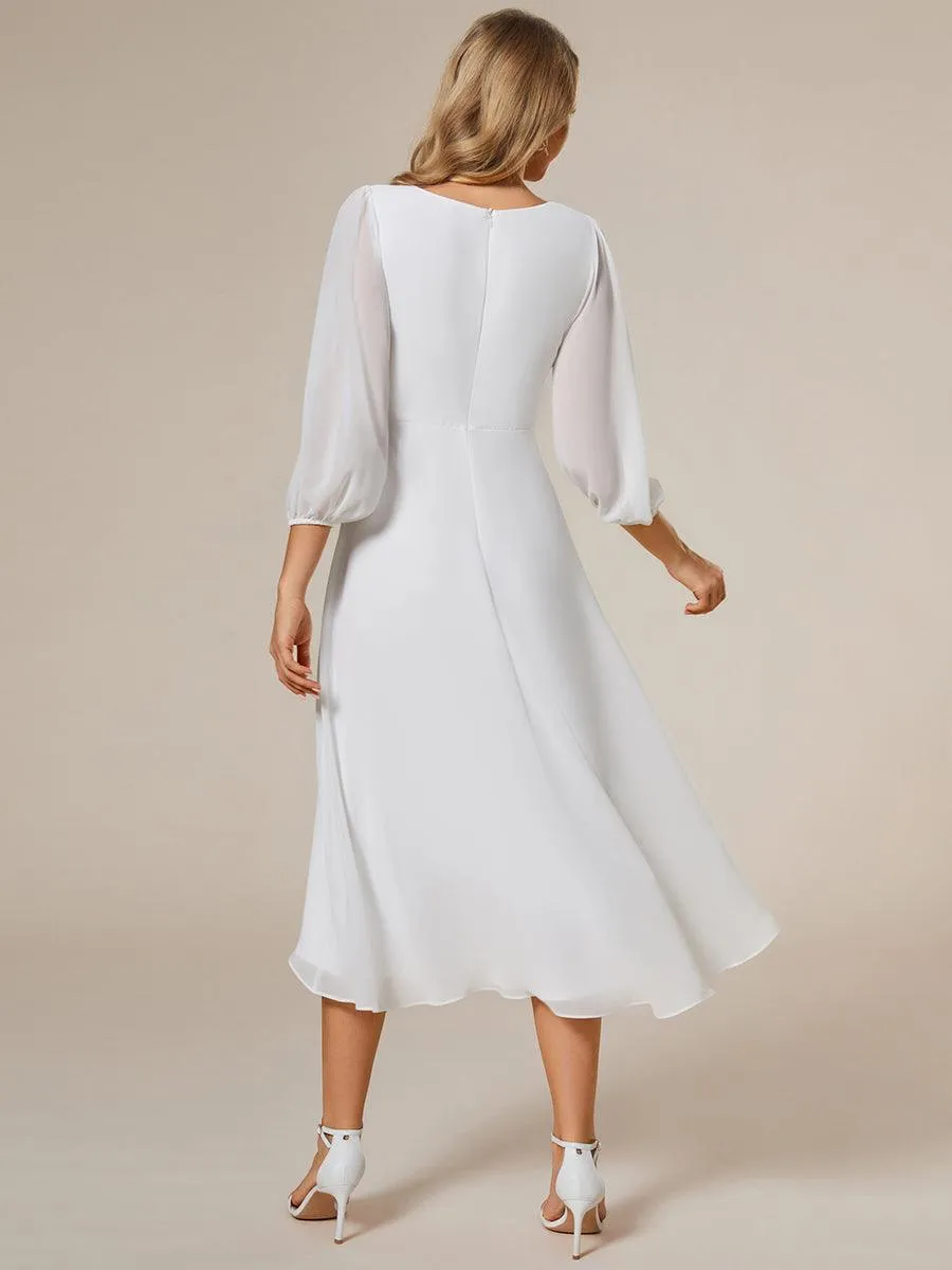 Robes de demoiselle d'honneur à manches longues et ourlet asymétrique