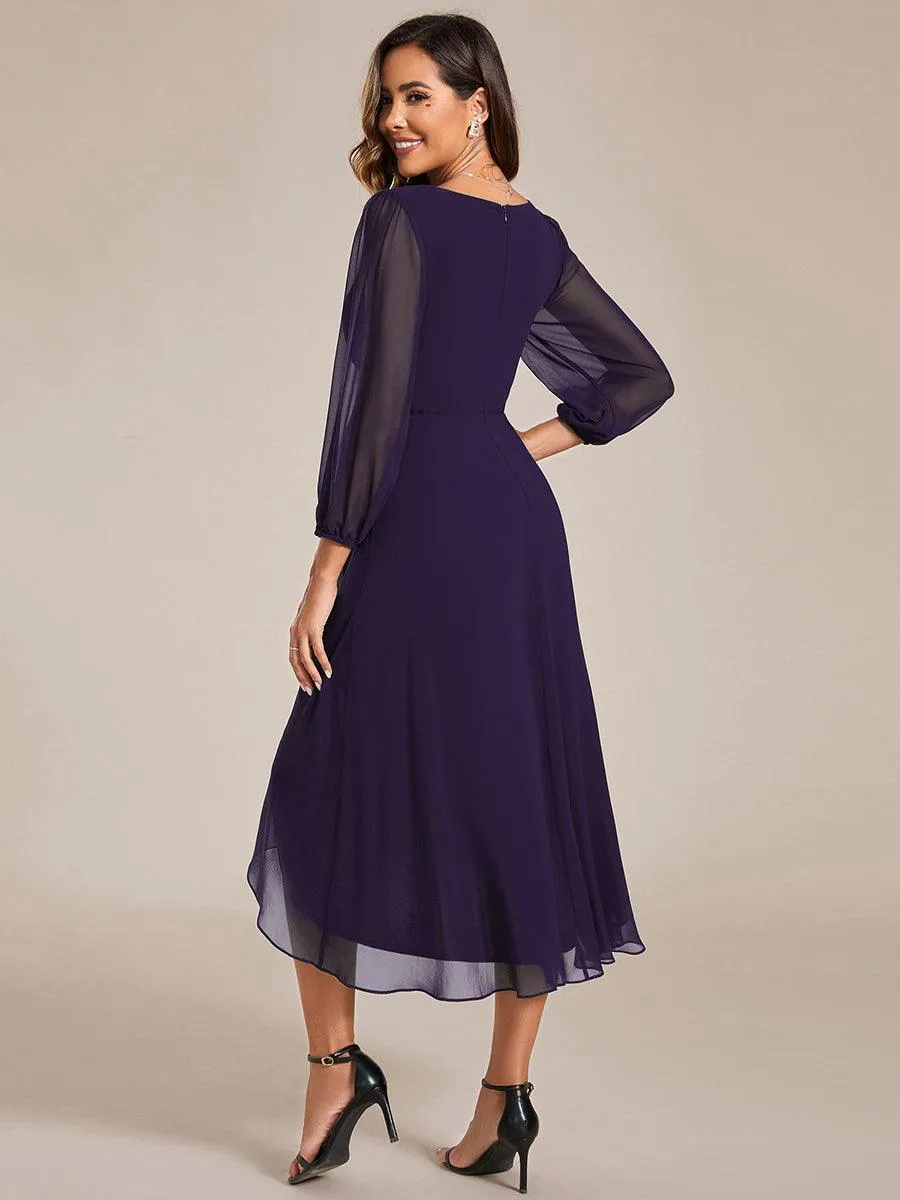 Robes de demoiselle d'honneur à manches longues et ourlet asymétrique