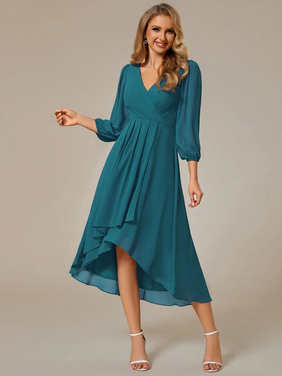 Robes de demoiselle d'honneur à manches longues et ourlet asymétrique