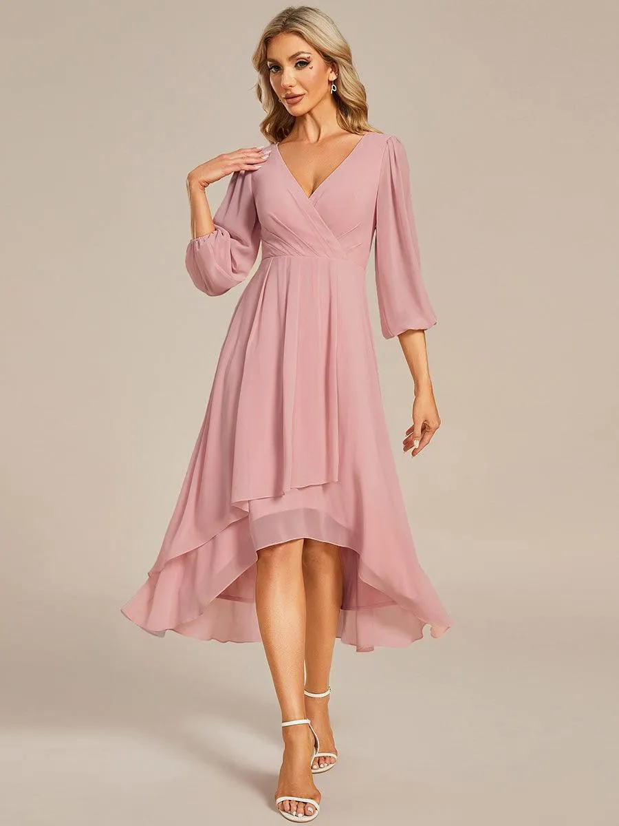 Robes de demoiselle d'honneur à manches longues et ourlet asymétrique