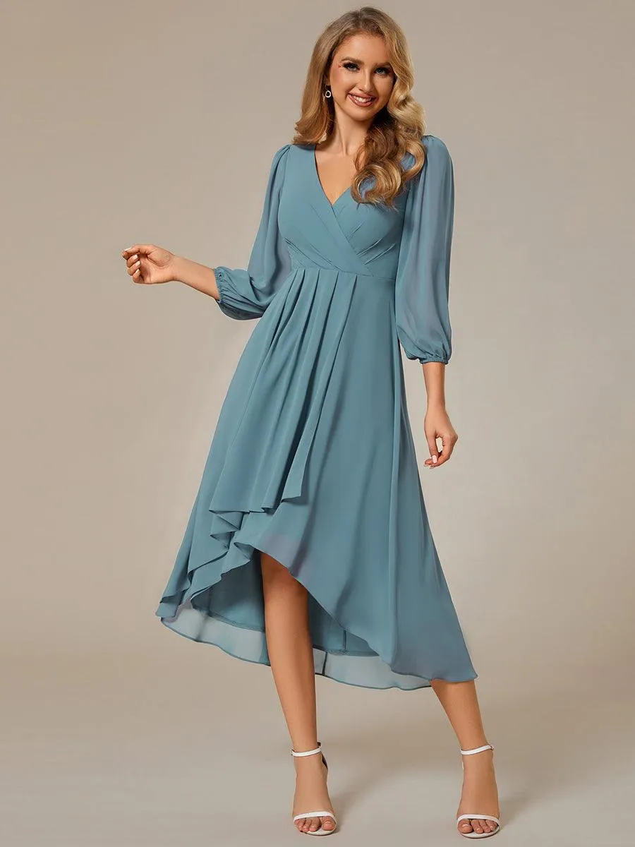 Robes de demoiselle d'honneur à manches longues et ourlet asymétrique