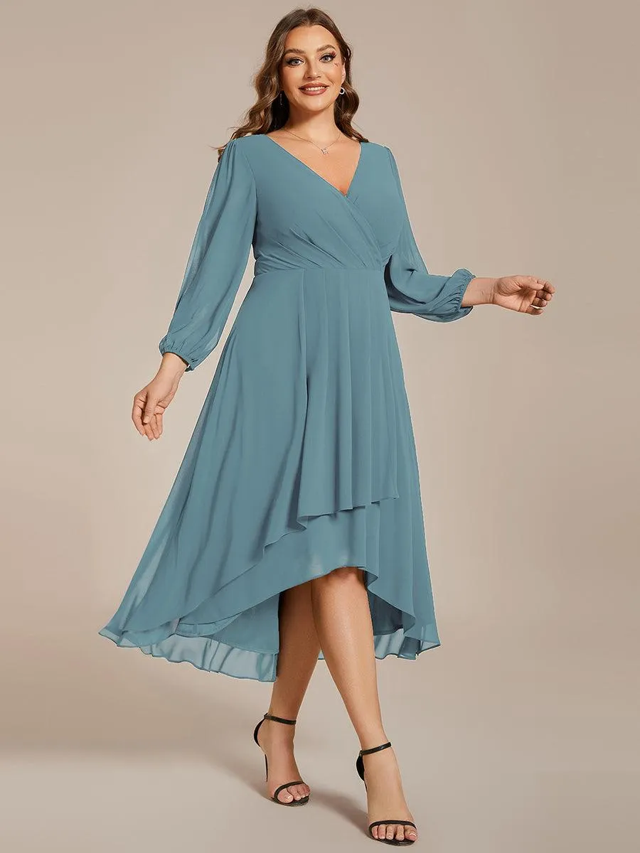 Robes de demoiselle d'honneur à manches longues et ourlet asymétrique