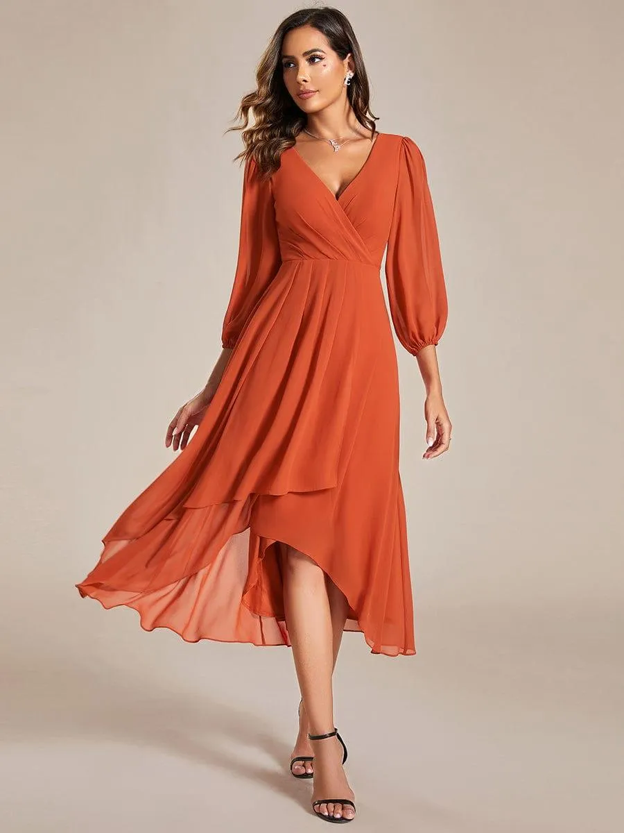 Robes de demoiselle d'honneur à manches longues et ourlet asymétrique