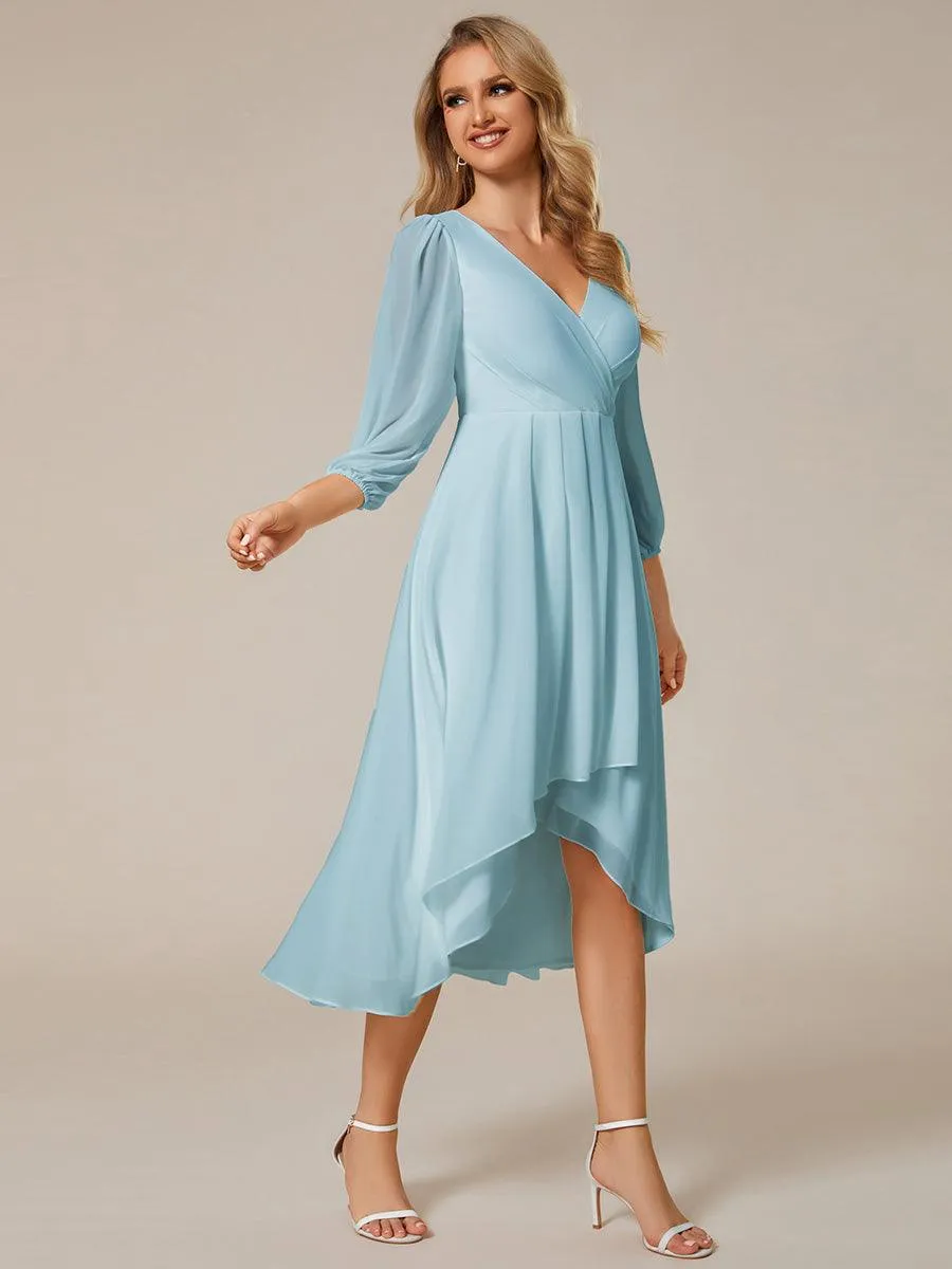 Robes de demoiselle d'honneur à manches longues et ourlet asymétrique