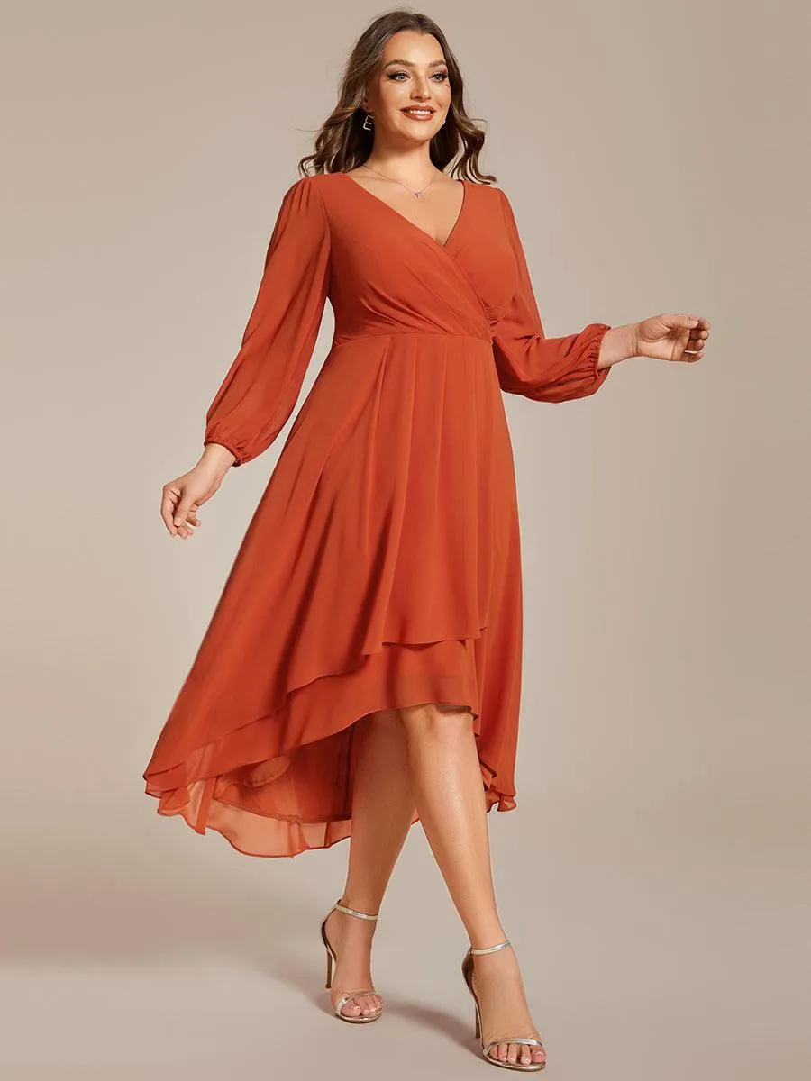 Robes de demoiselle d'honneur à manches longues et ourlet asymétrique