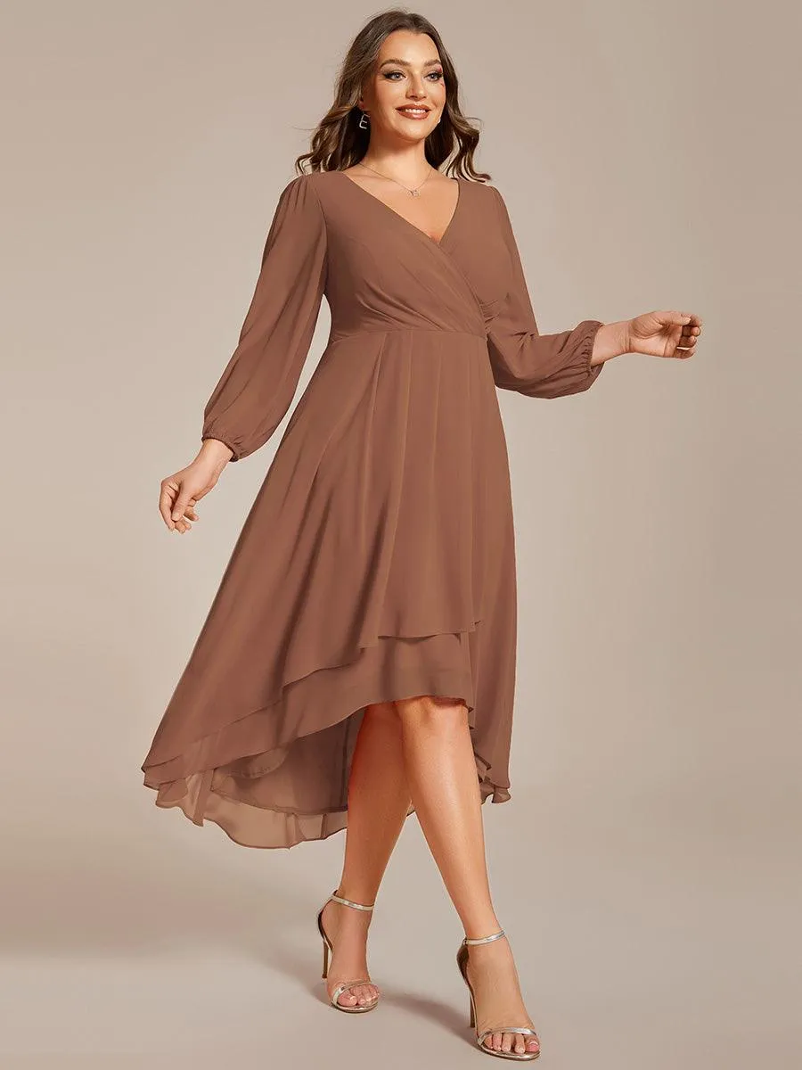 Robes de demoiselle d'honneur à manches longues et ourlet asymétrique