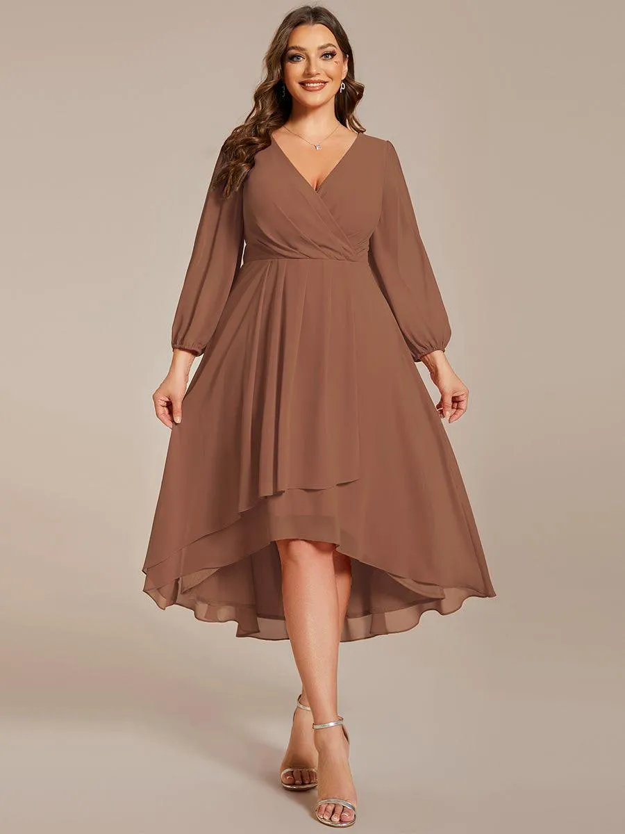 Robes de demoiselle d'honneur à manches longues et ourlet asymétrique