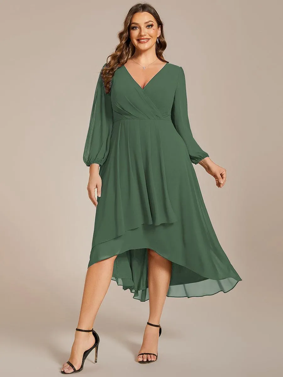 Robes de demoiselle d'honneur à manches longues et ourlet asymétrique