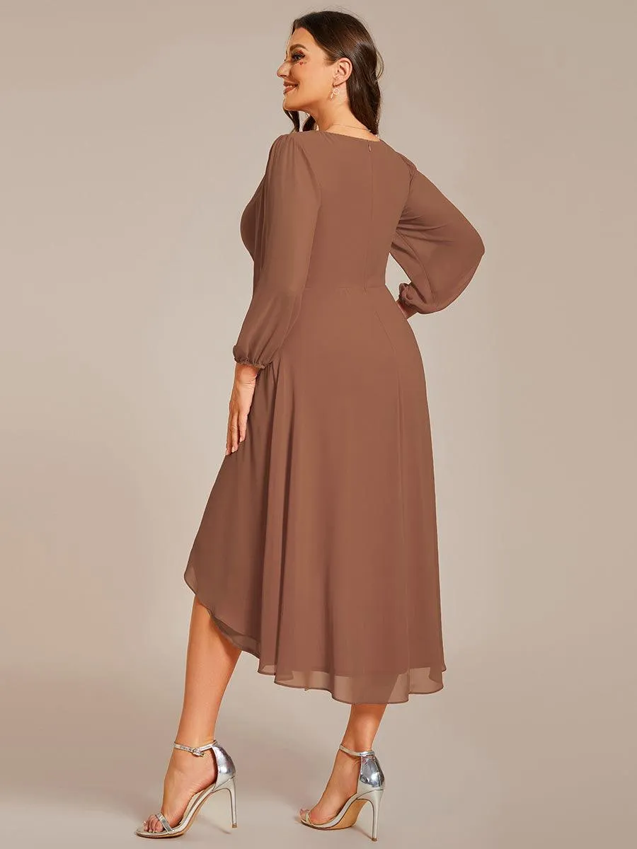 Robes de demoiselle d'honneur à manches longues et ourlet asymétrique