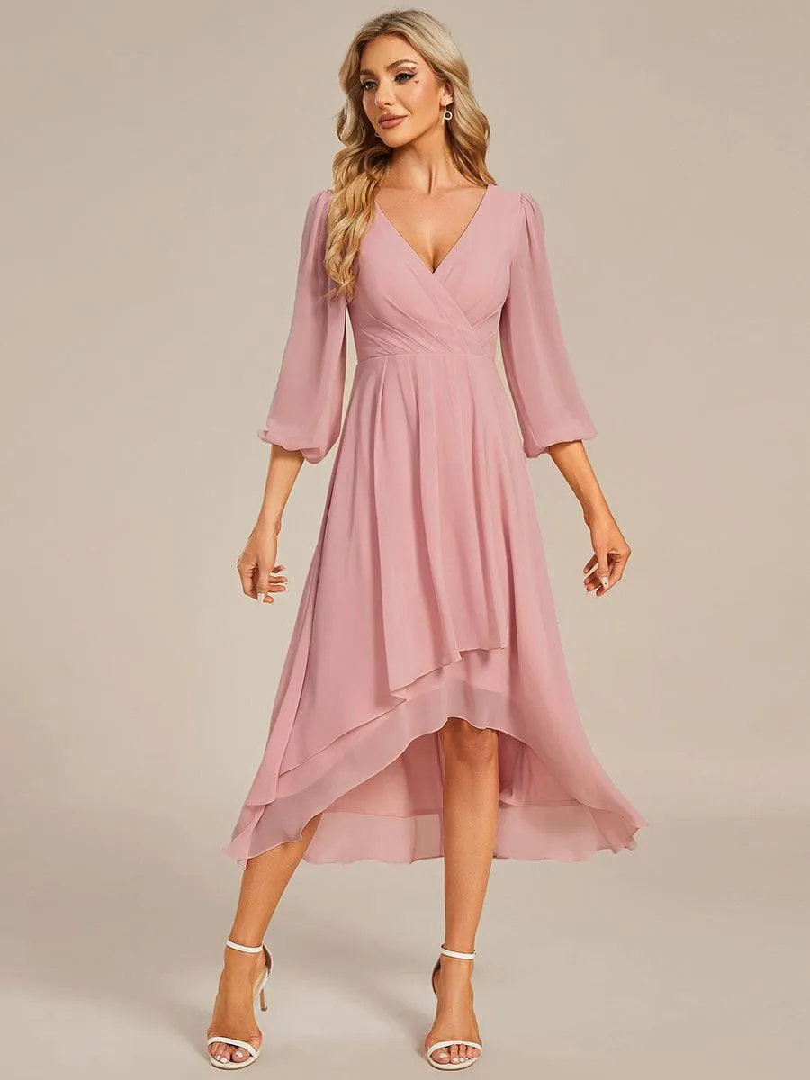 Robes de demoiselle d'honneur à manches longues et ourlet asymétrique