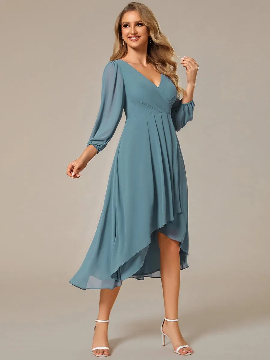 Robes de demoiselle d'honneur à manches longues et ourlet asymétrique