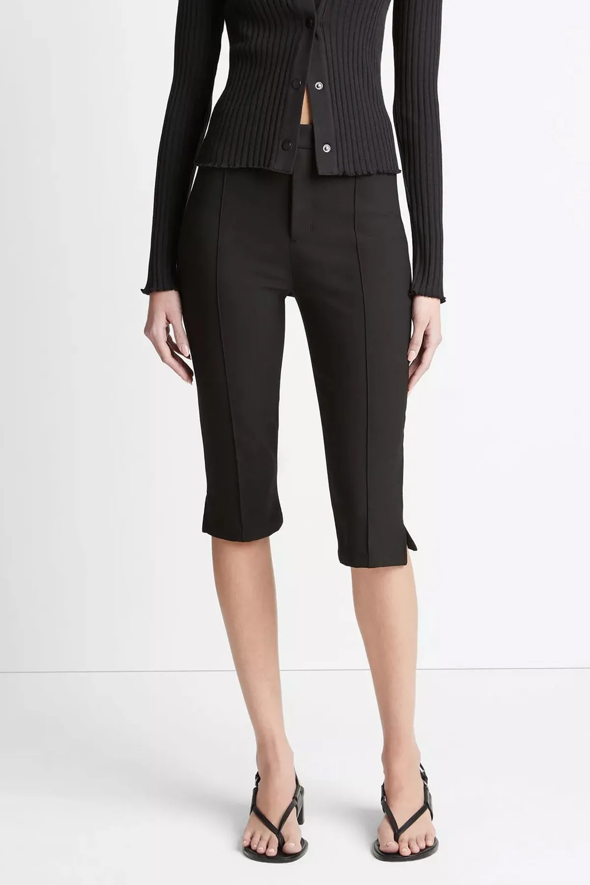 Slim-Fit Capri in Black