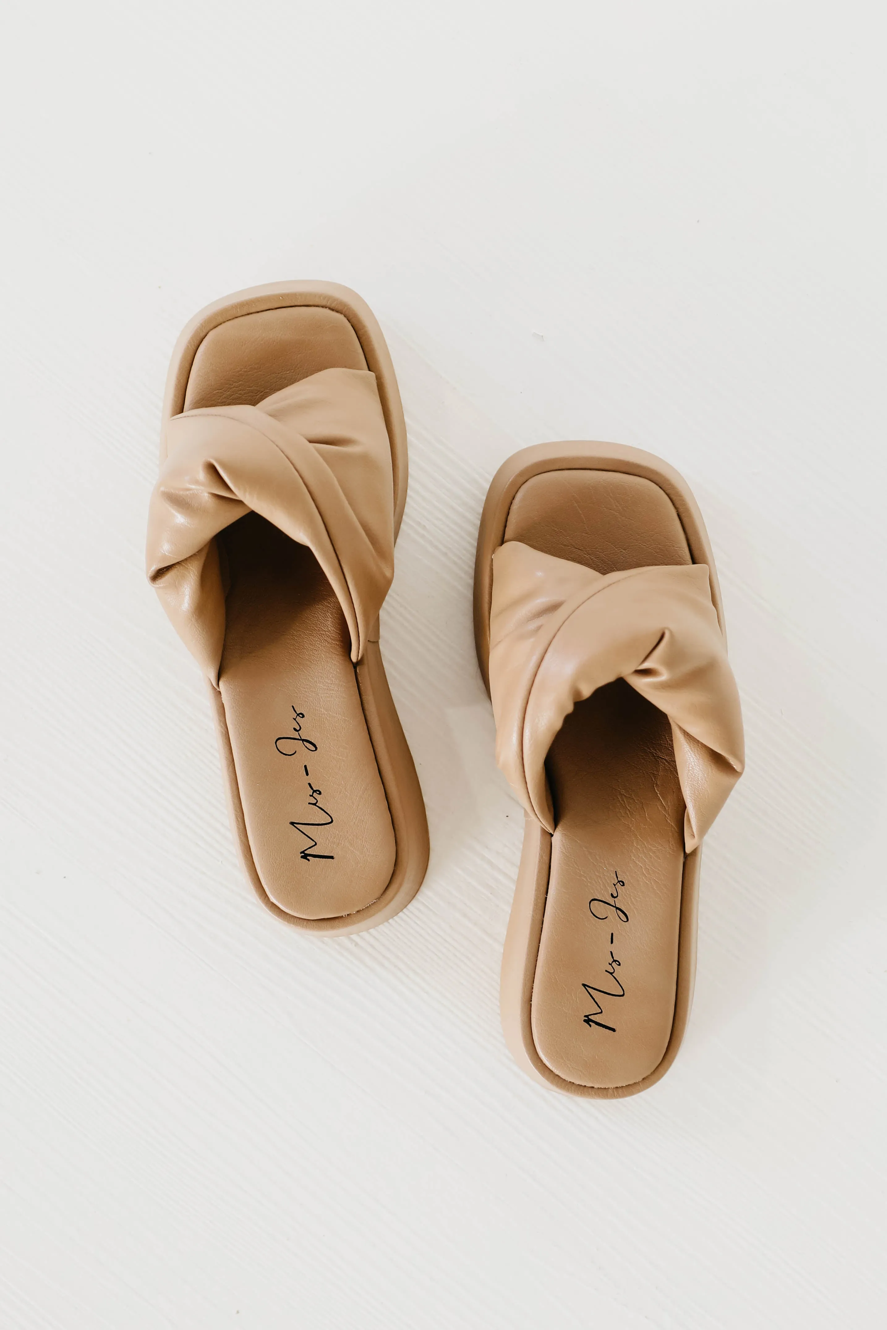 The Amelia Chunky Slide - Taupe