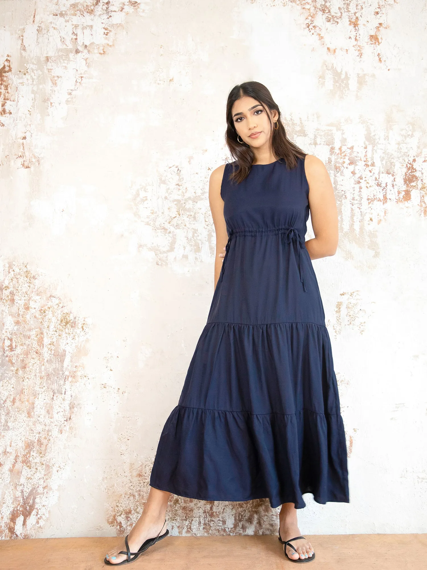 Tunnel Detailed Tiered Midi Dress