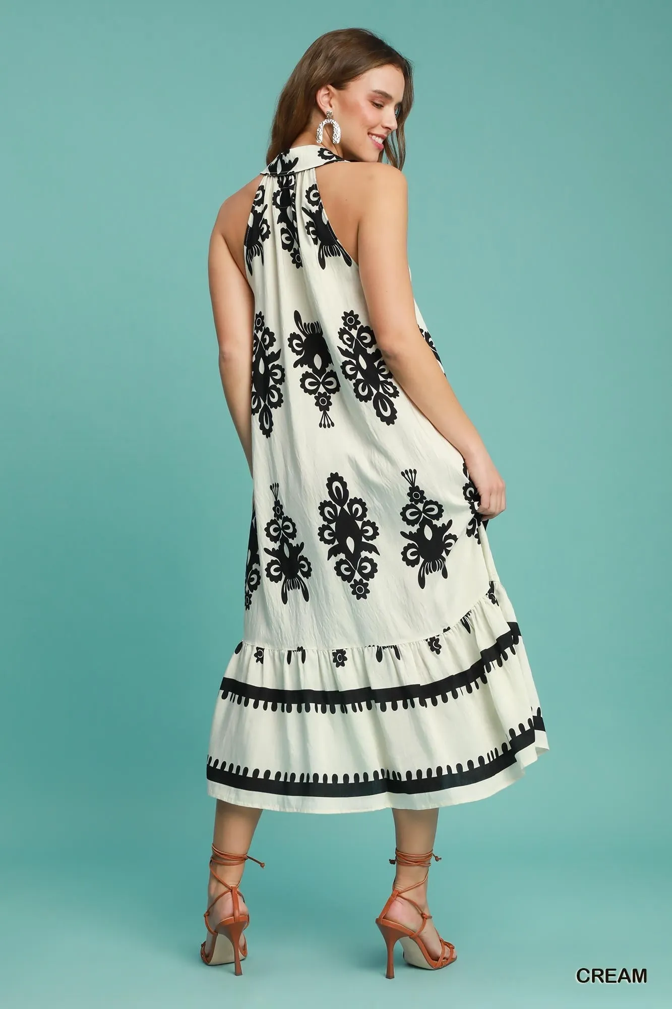 Two Tone Abstract Border Collared Print