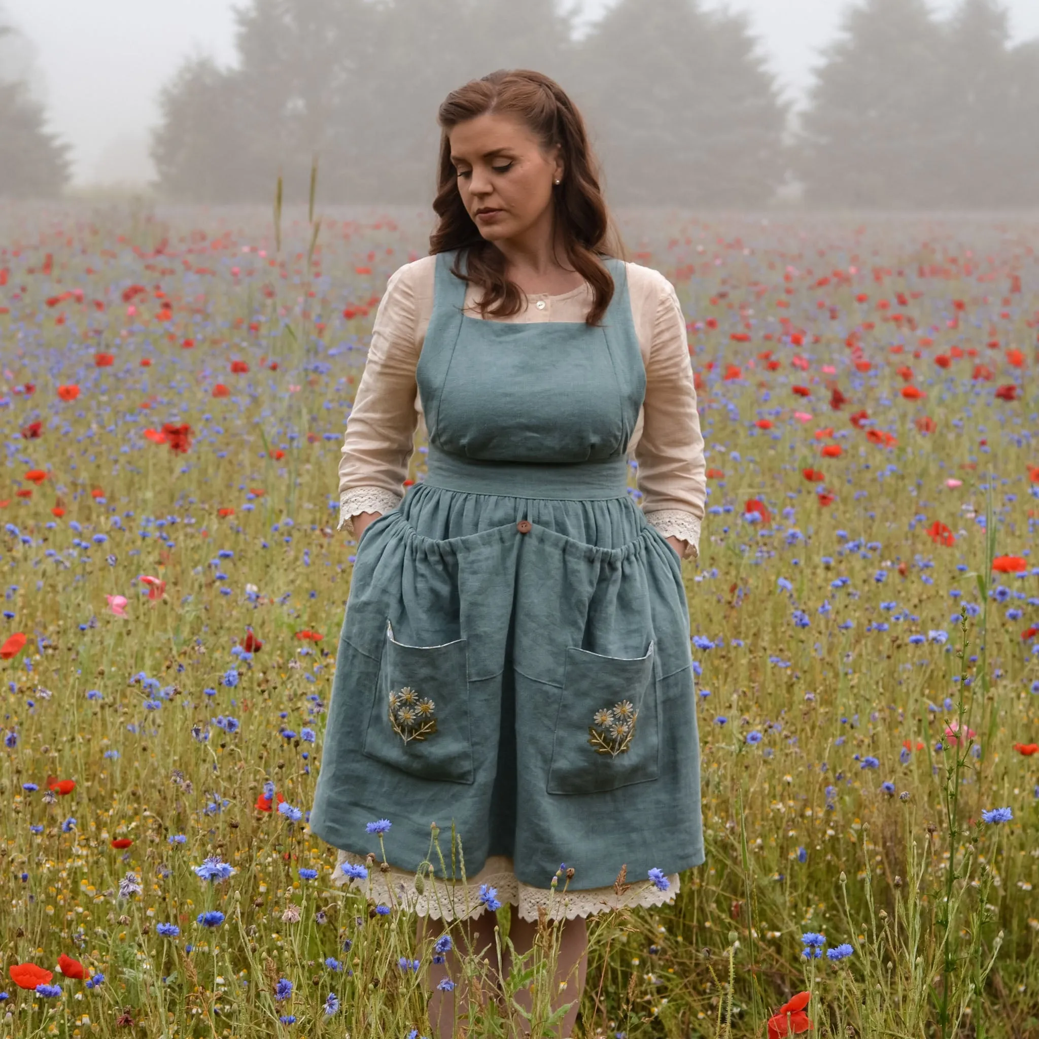 Wildflower Pinafore Sewing Pattern - Women's/Curved Fit