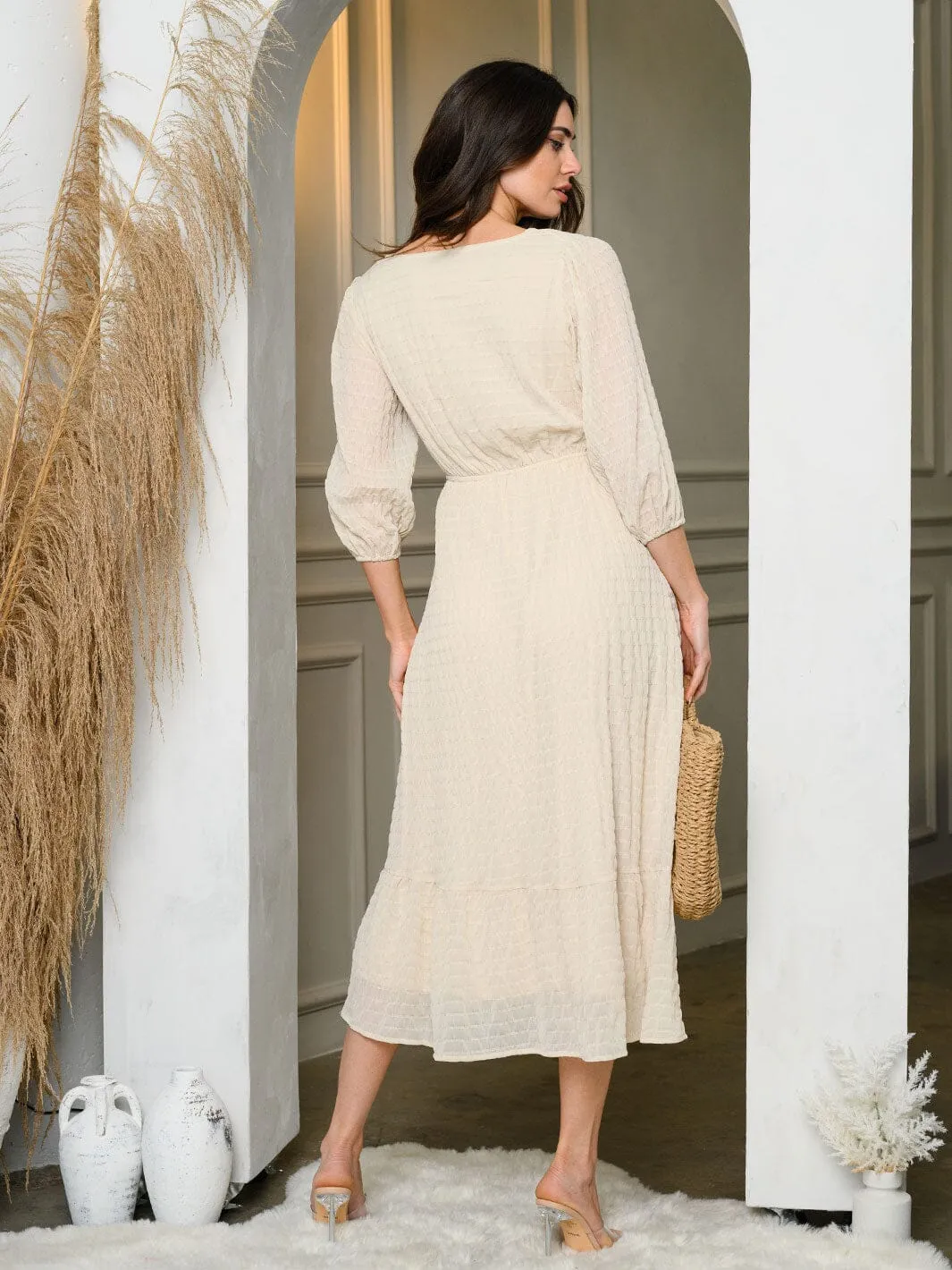WOMEN'S 3/4  SLEEVE SURPLICE STRETCH LACE MIDI DRESS